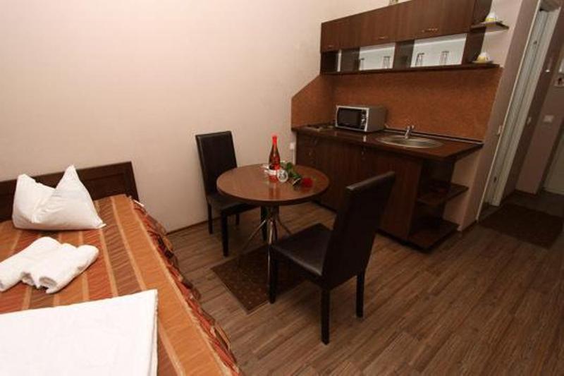 Ave Hotel Victoriei بوخارست المظهر الخارجي الصورة
